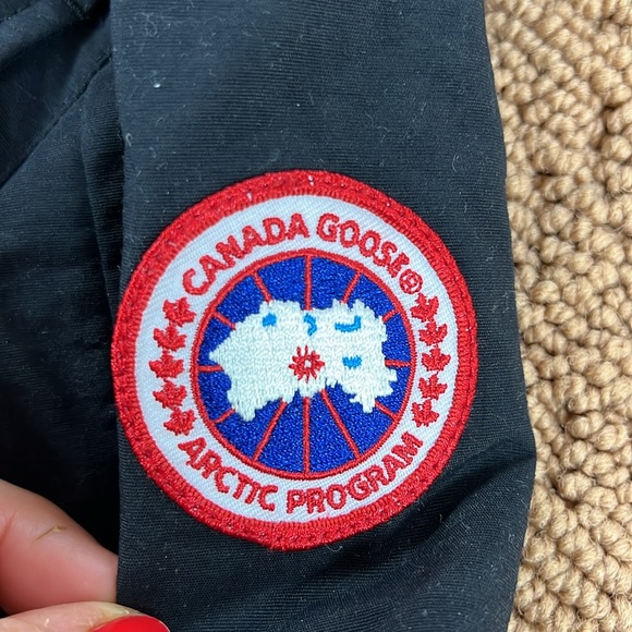NWT Canada Goose Black Portage Jacket - Picture 8 of 16
